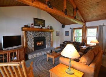 Tall Timber Lodge Pittsburg Exterior photo