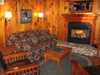 Tall Timber Lodge Pittsburg Exterior photo